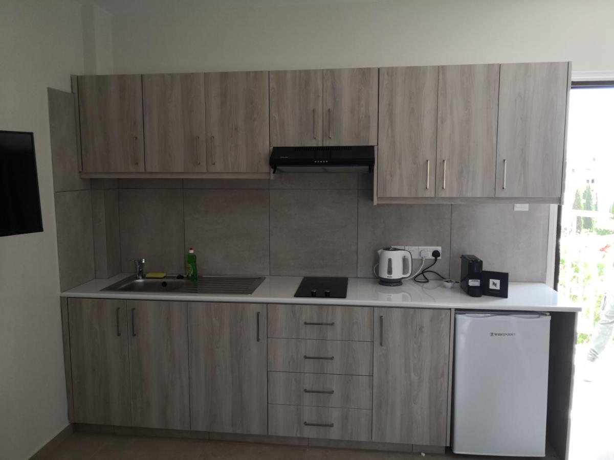 Proteas Mare Suites - Housity