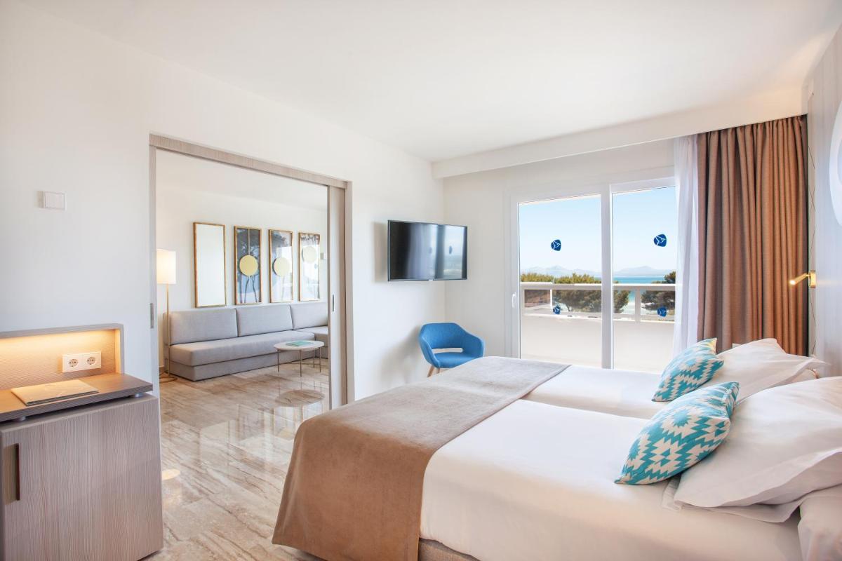 Cama o camas de una habitación en Grupotel Los Príncipes & Spa