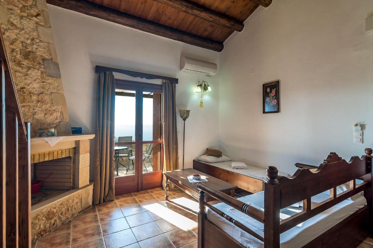 Suitetrails - Artemida Traditional Homes BY APOKORONAS-VILLAS