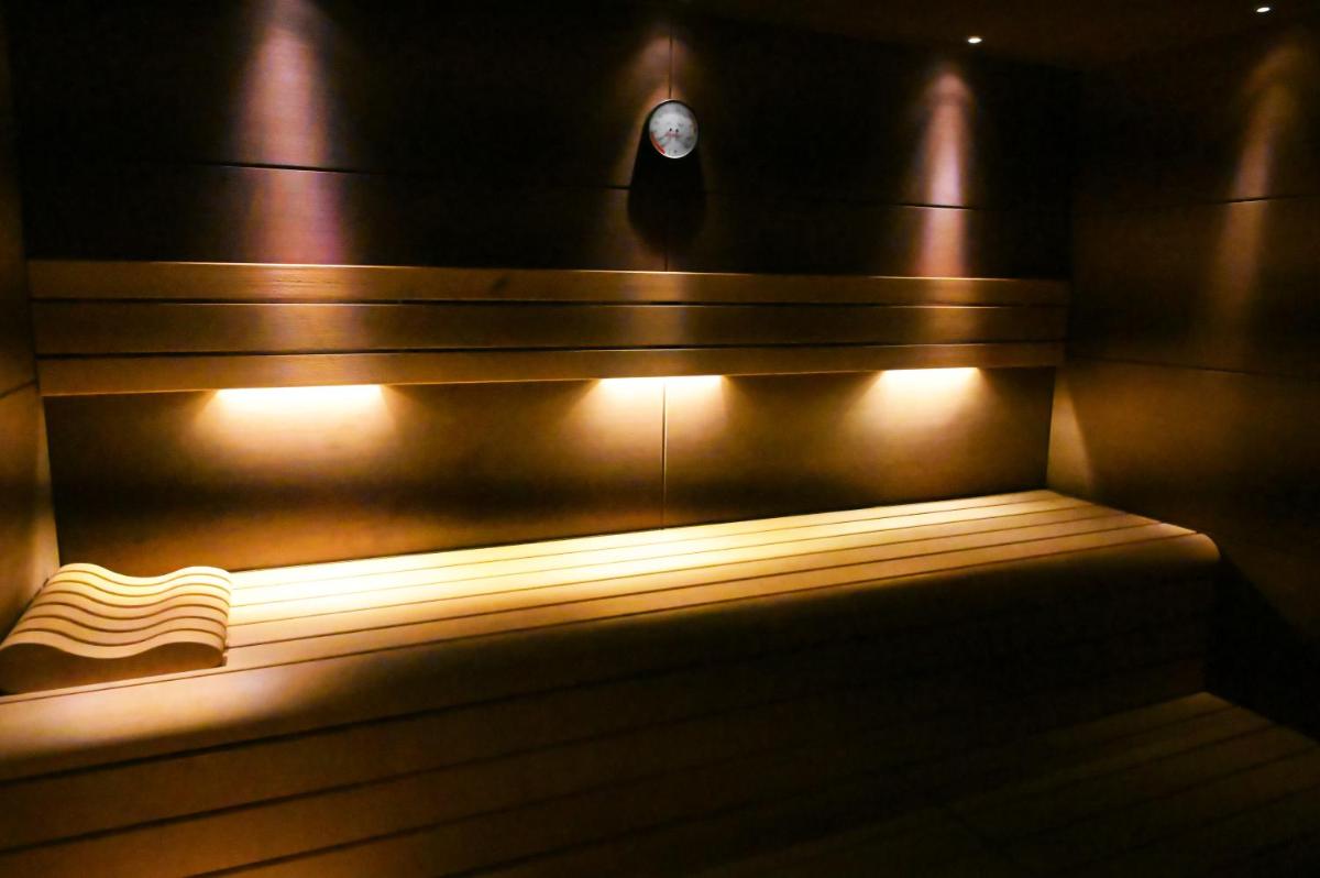 Photo de la galerie de l'établissement Domaine Riberach - Hotel 4 - Restaurant gastronomique - Spa - Piscine - Vignoble, à Bélesta