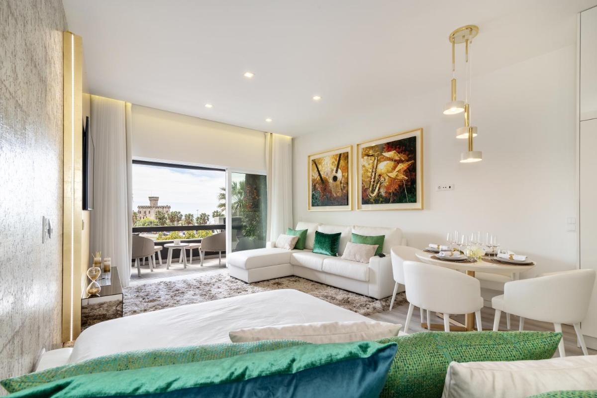 Suitetrails - Ocean View Luxury Suite & Terrace Estoril, Cascias