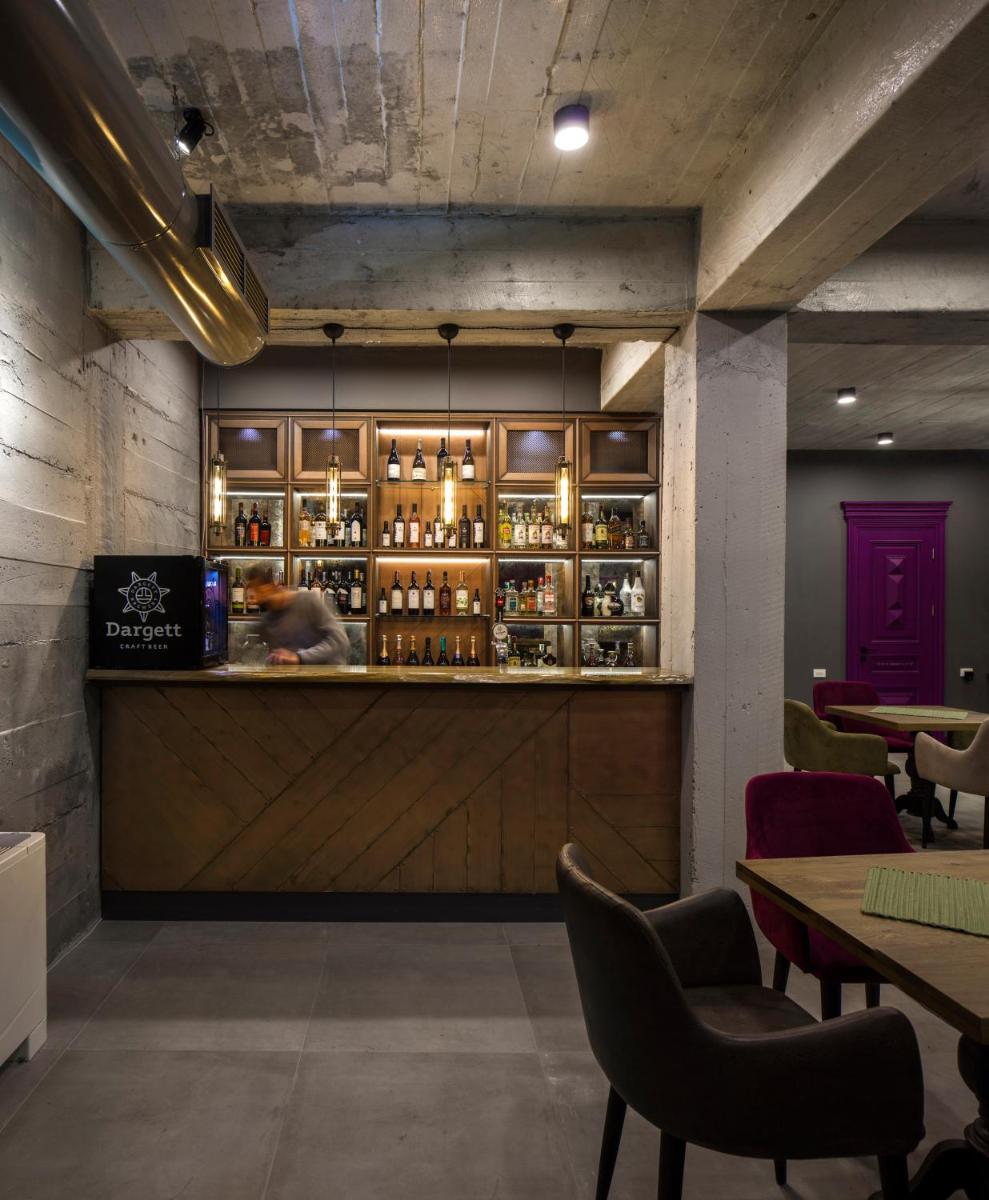 Suitetrails - Hover Boutique Hotel