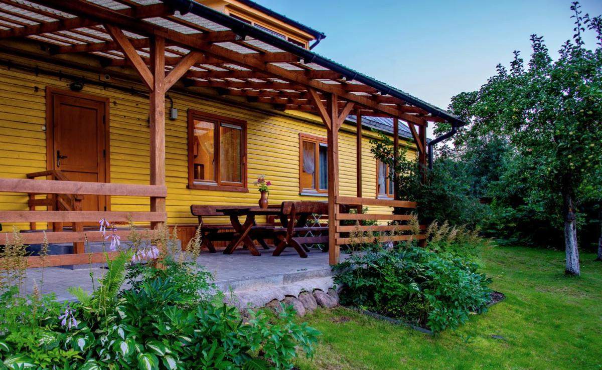 The River House - Housity