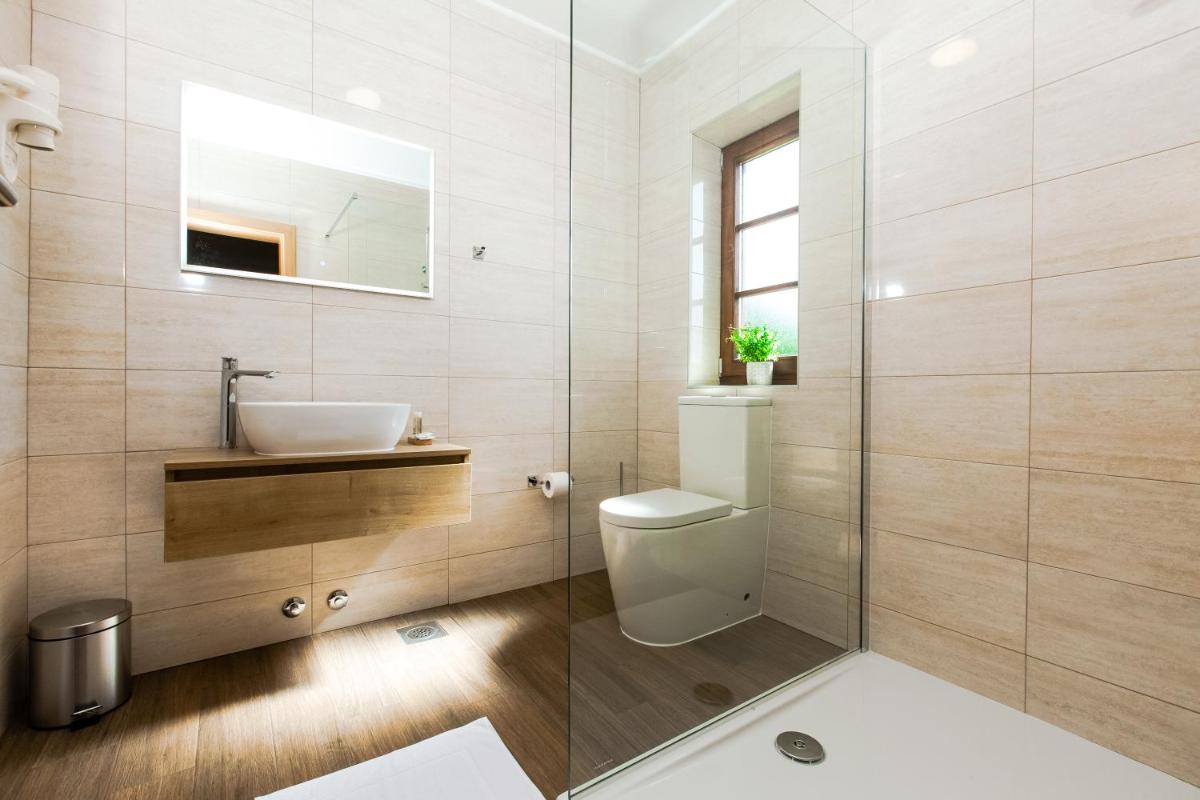 B&B Lower Lakes Plitvica Selo - Housity
