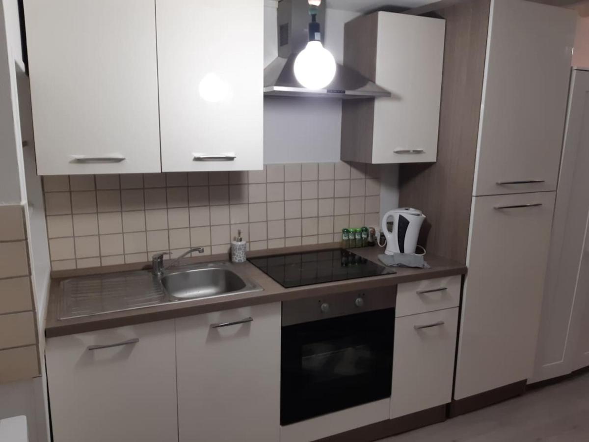 CHE F2 Face SWEET HOME wifi - Housity