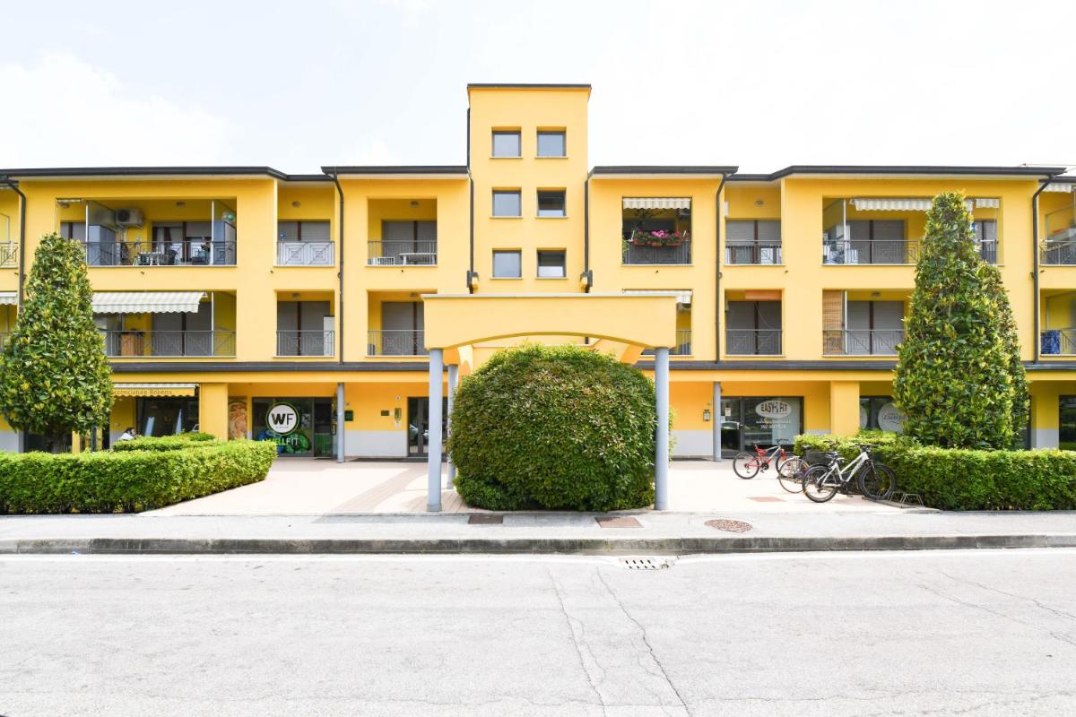 Sarno Apartments Caravaggio - Housity