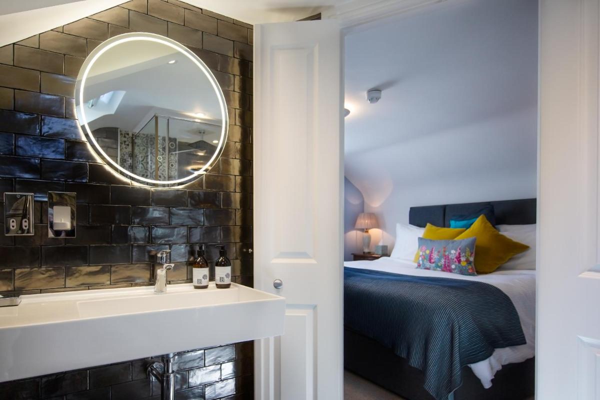 Moortown Lodge B&B - Housity
