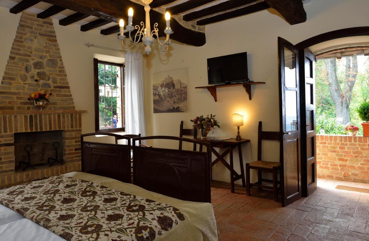 Antico Borgo Di Tabiano Castello - Relais de Charme - Housity