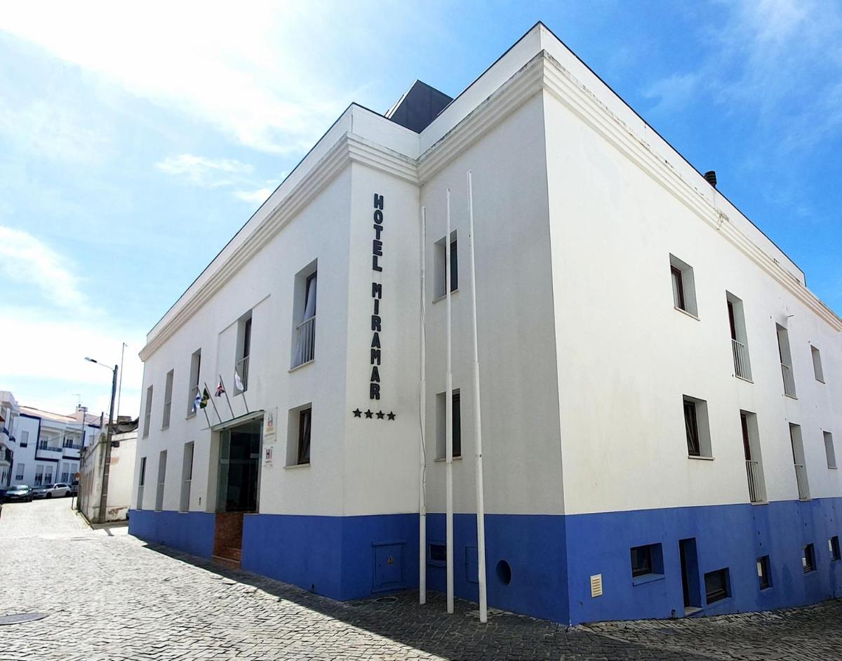 O edifício onde o hotel está situado