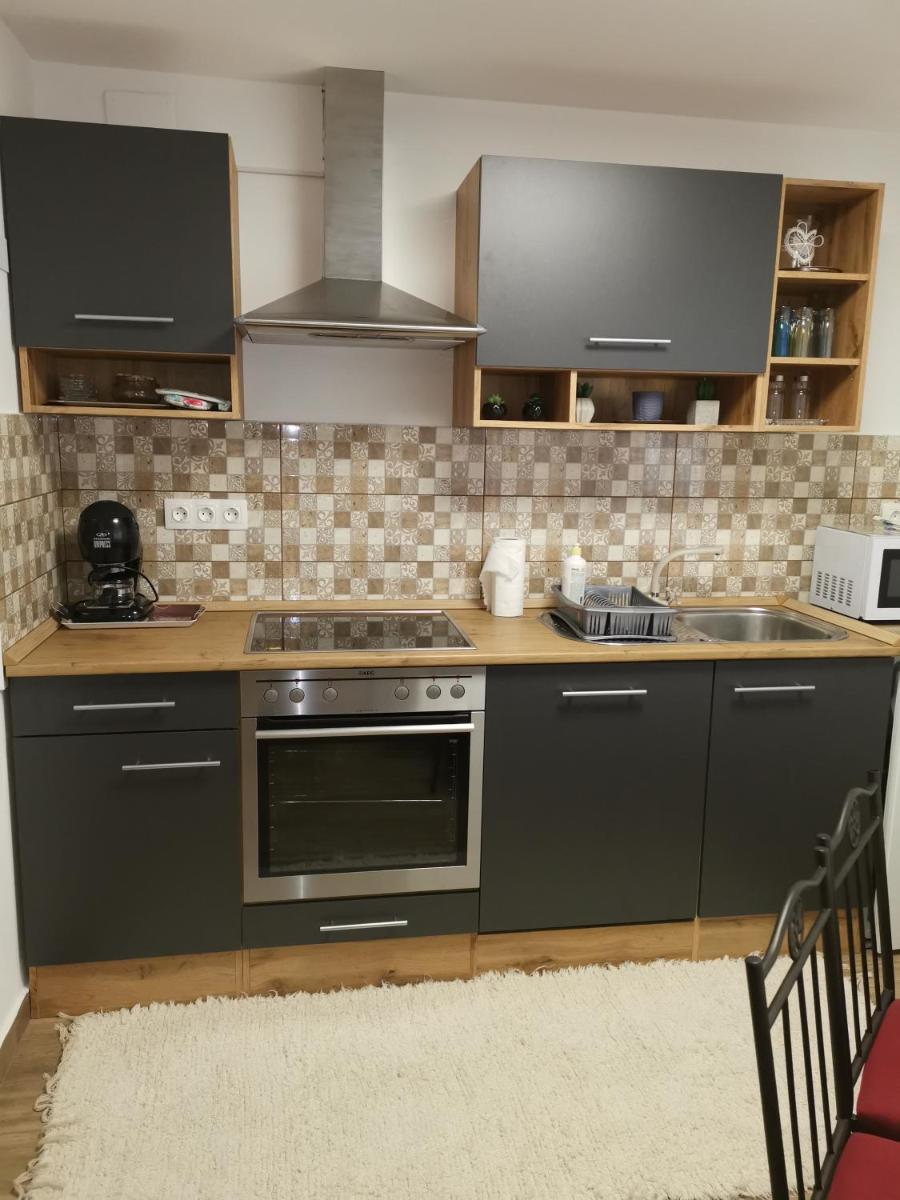 Suitetrails - Lili Apartman