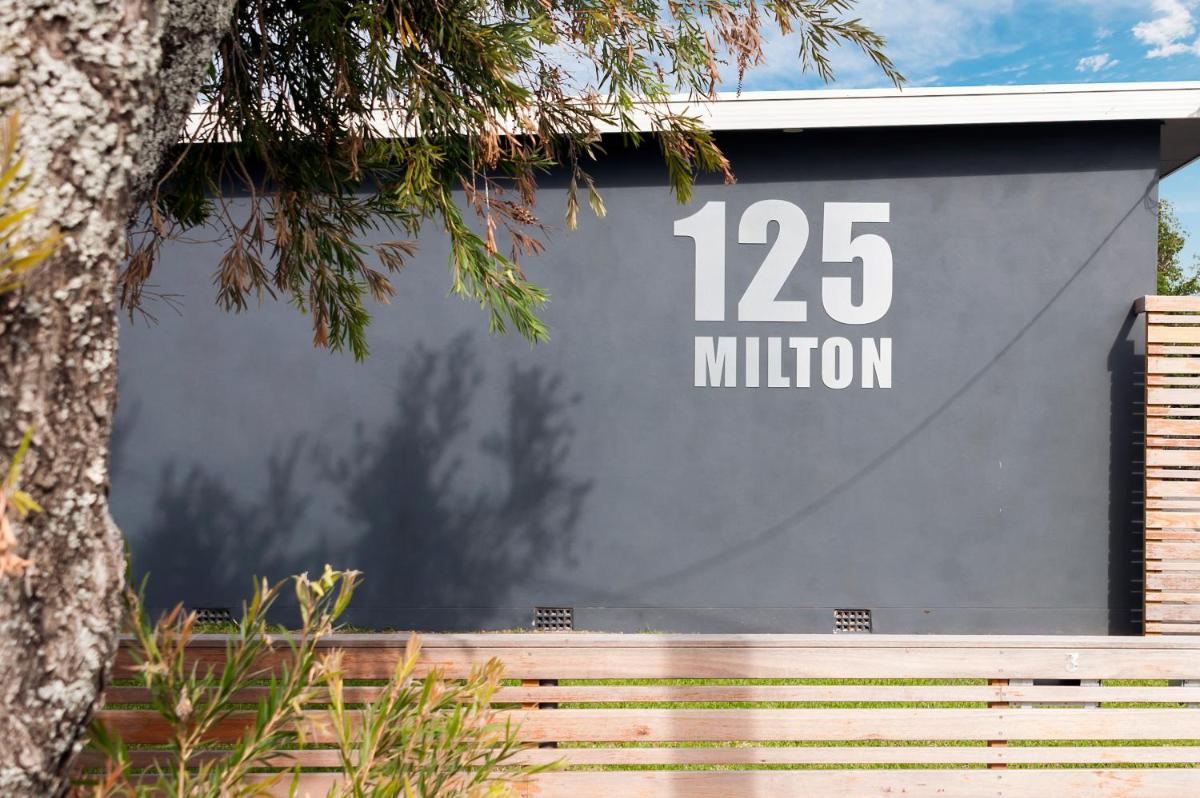 125 Milton - Housity