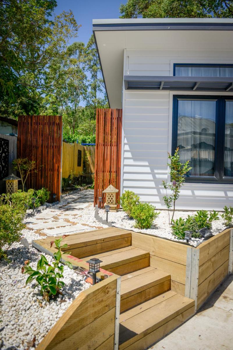Myrtle Tree Lodge - Trunks - Housity