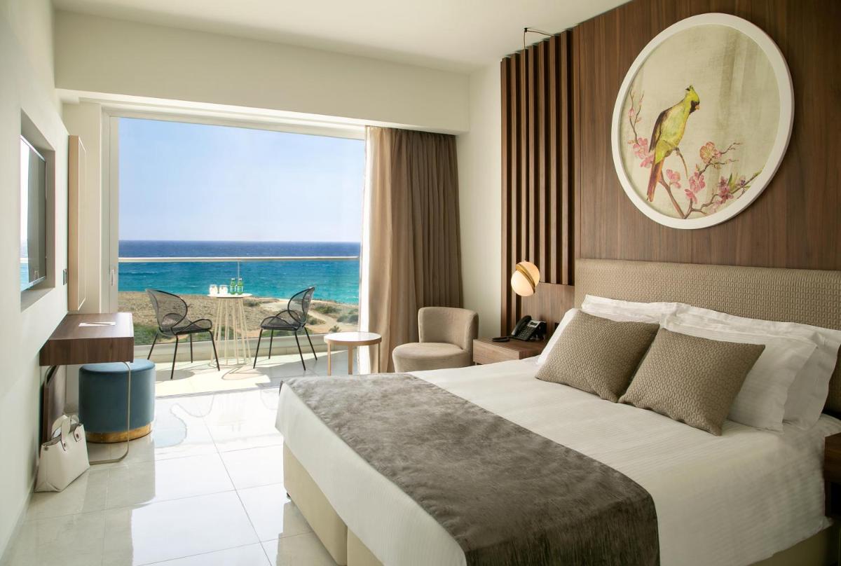 NissiBlu Beach Resort - Housity