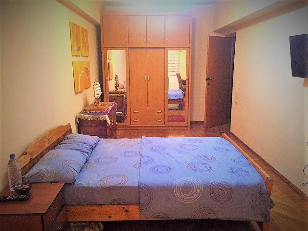 Suitetrails - Spacious Apartment in Central Touristic Location