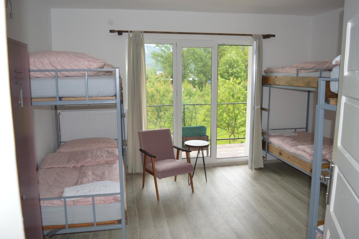 Mystic River Design Hostel - Housity