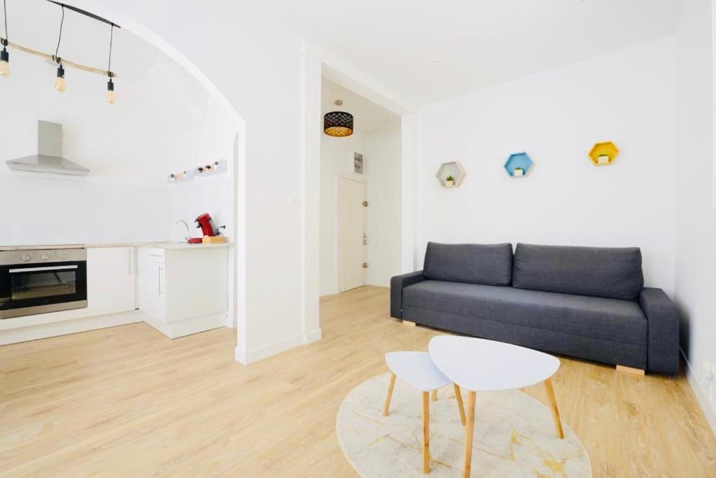 Suitetrails - Le Petit Martégal appartement spacieux en Centre ville et proche de la plage