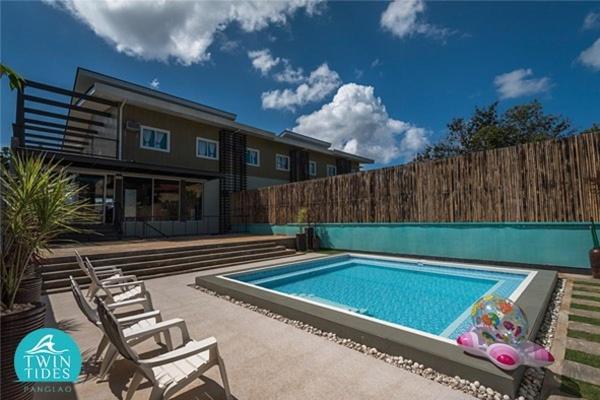 Twin Tides Panglao - Housity