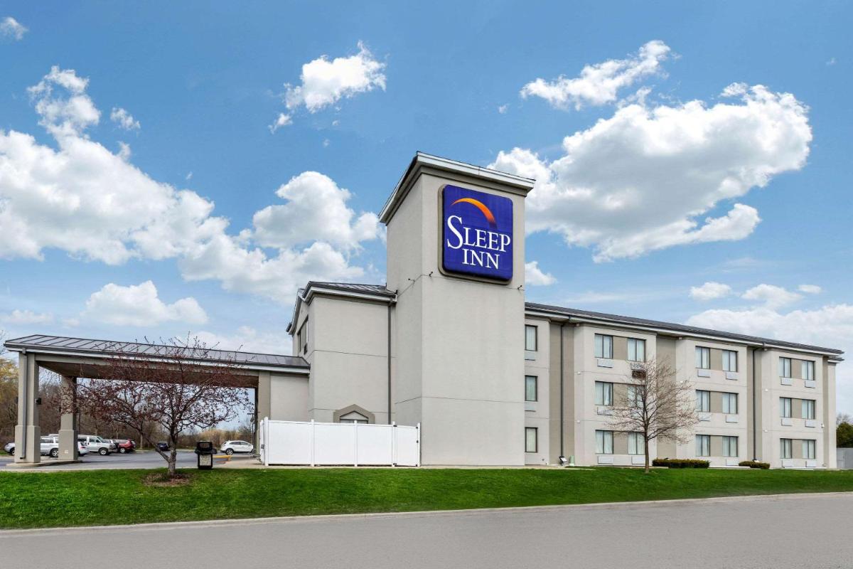 Sleep Inn near Great Lakes Naval Base - Housity