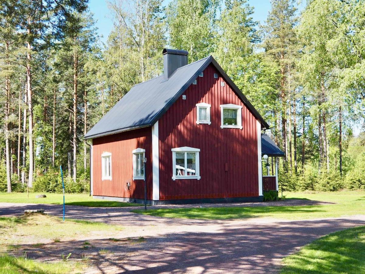 Orsastuguthyrning-Born - Housity