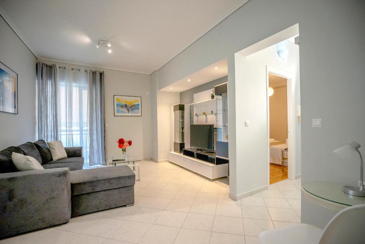 Leo's home - Housity