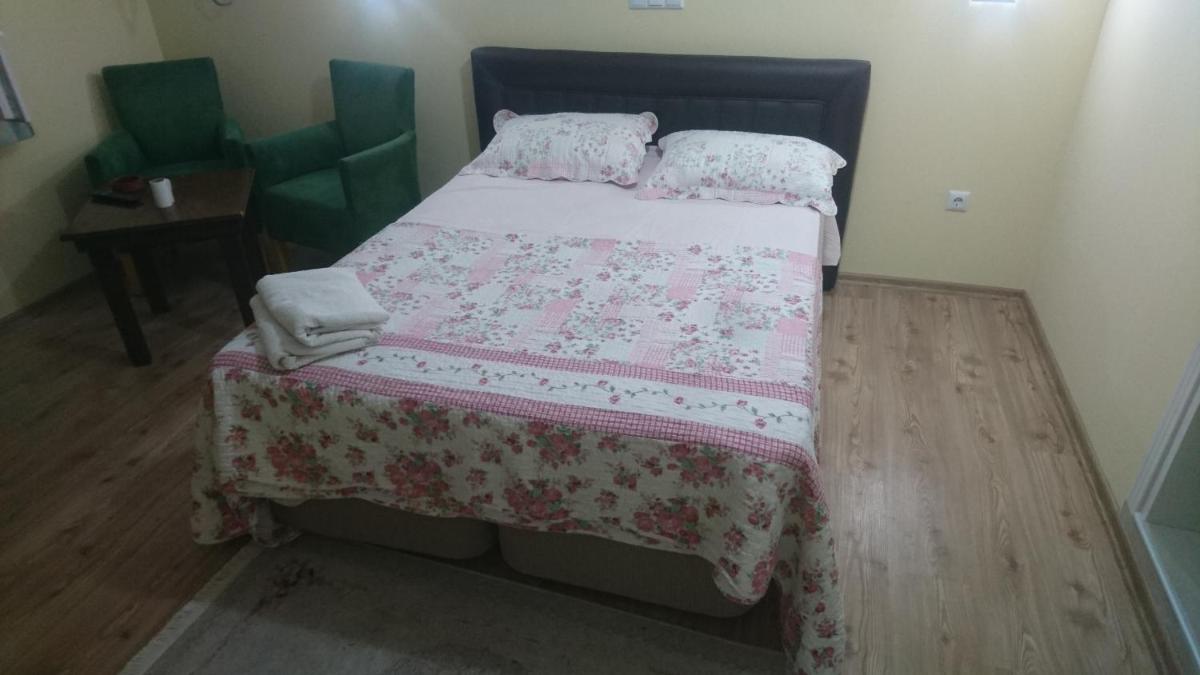 Kumbaz Pansiyon - Housity