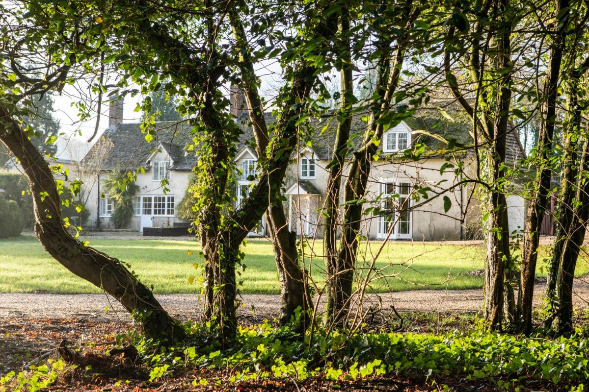 West Cottage, Cerne Abbas Lane - Housity
