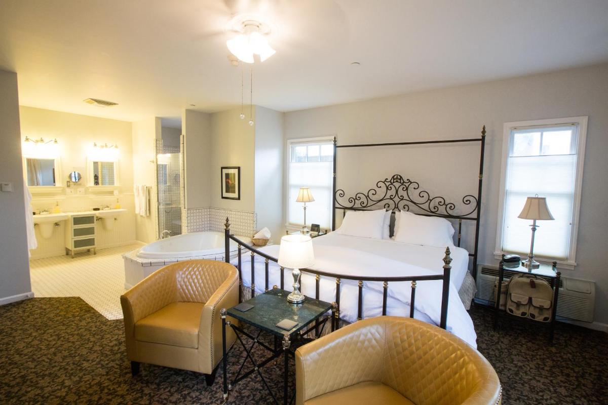 The Inn on First - Housity