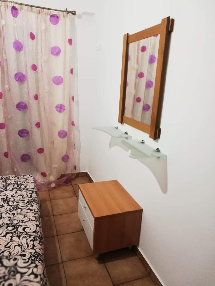 Suitetrails - Apartment in the city of Samos