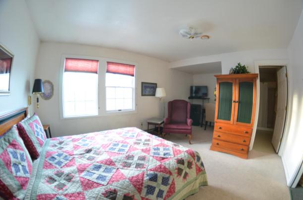 Colony Inn - Housity