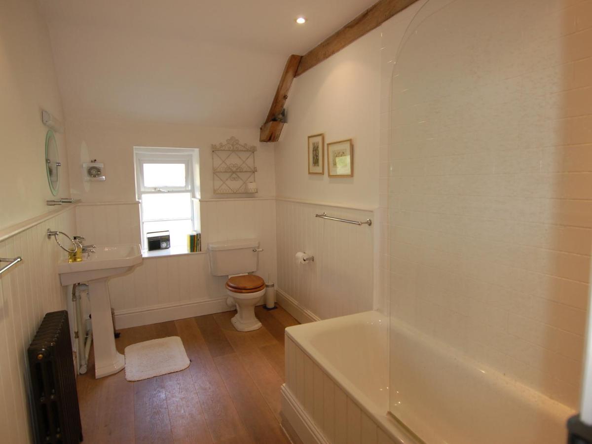 Quist Cottage - Housity