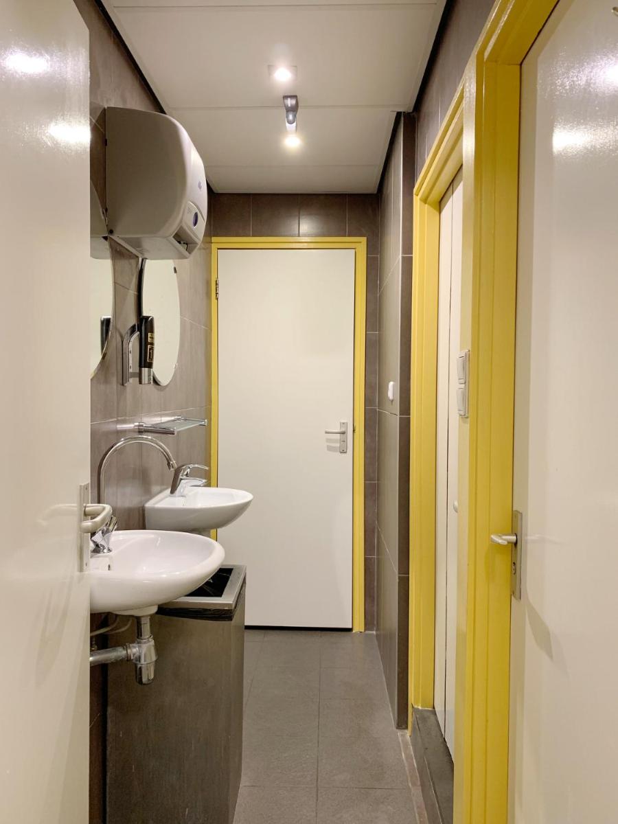 Hostel The Globe - Housity