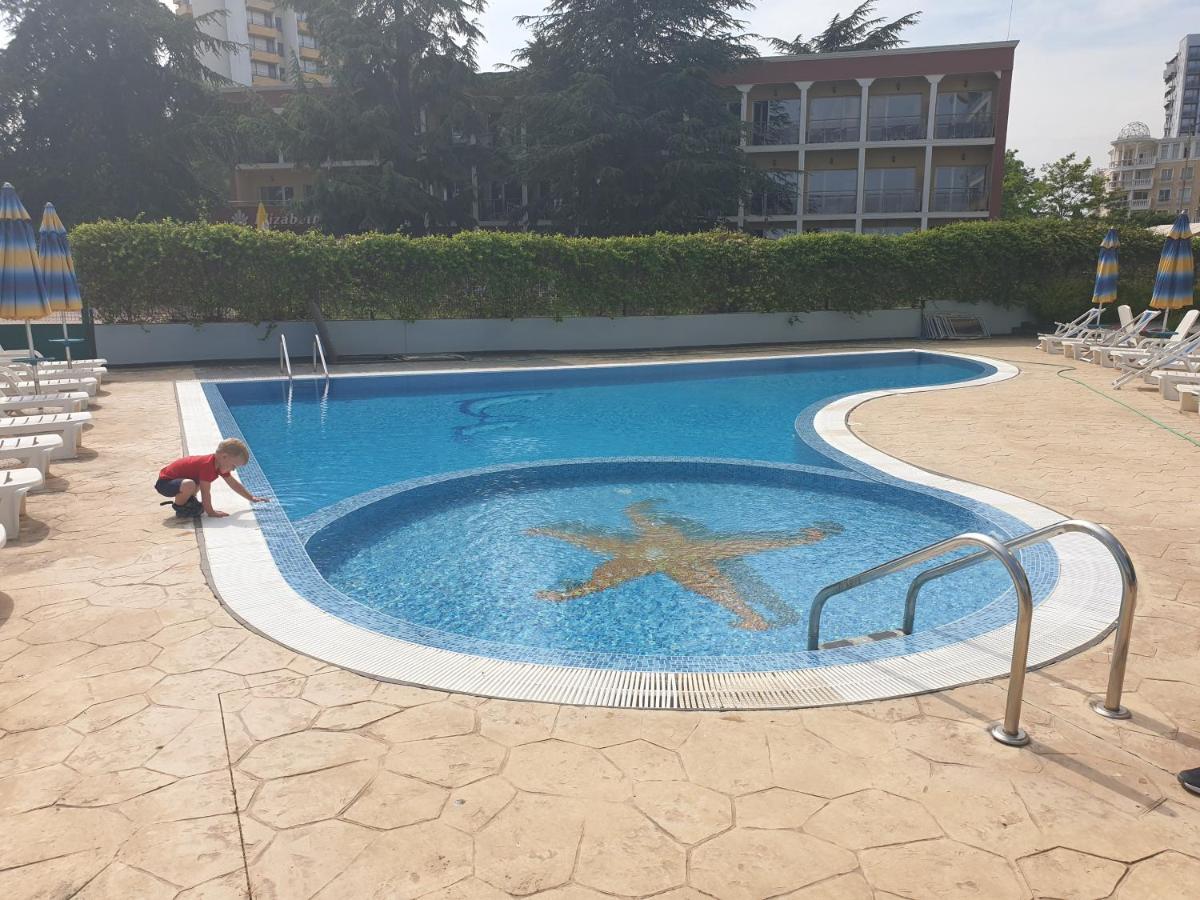 Suitetrails - Nesebar seafront apartment