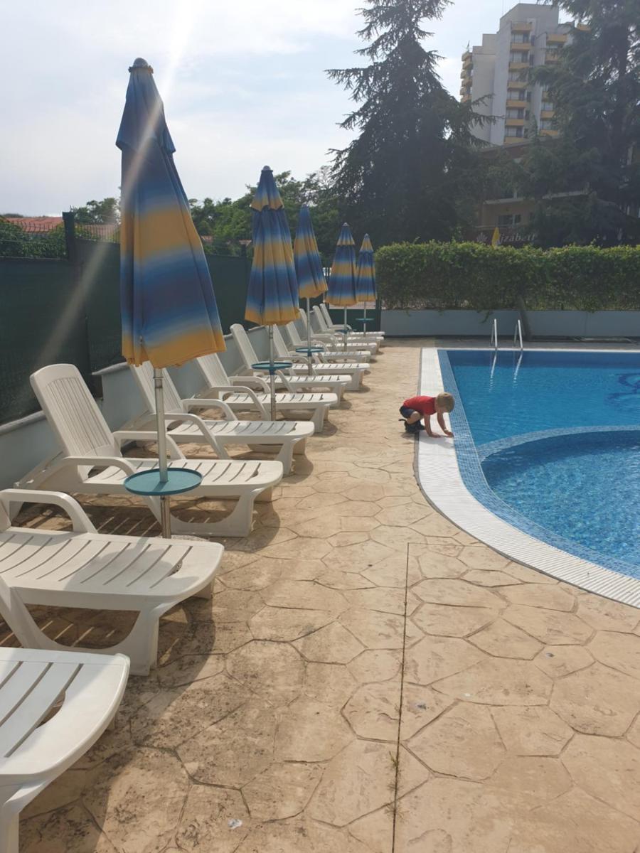 Suitetrails - Nesebar seafront apartment