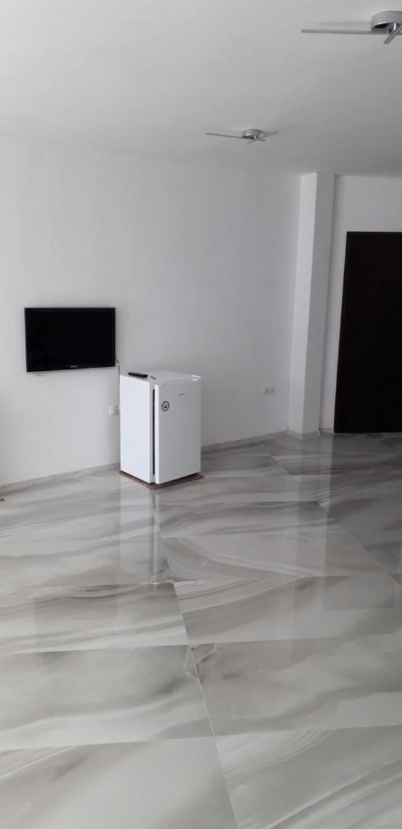 Zdravko Guest House - Housity