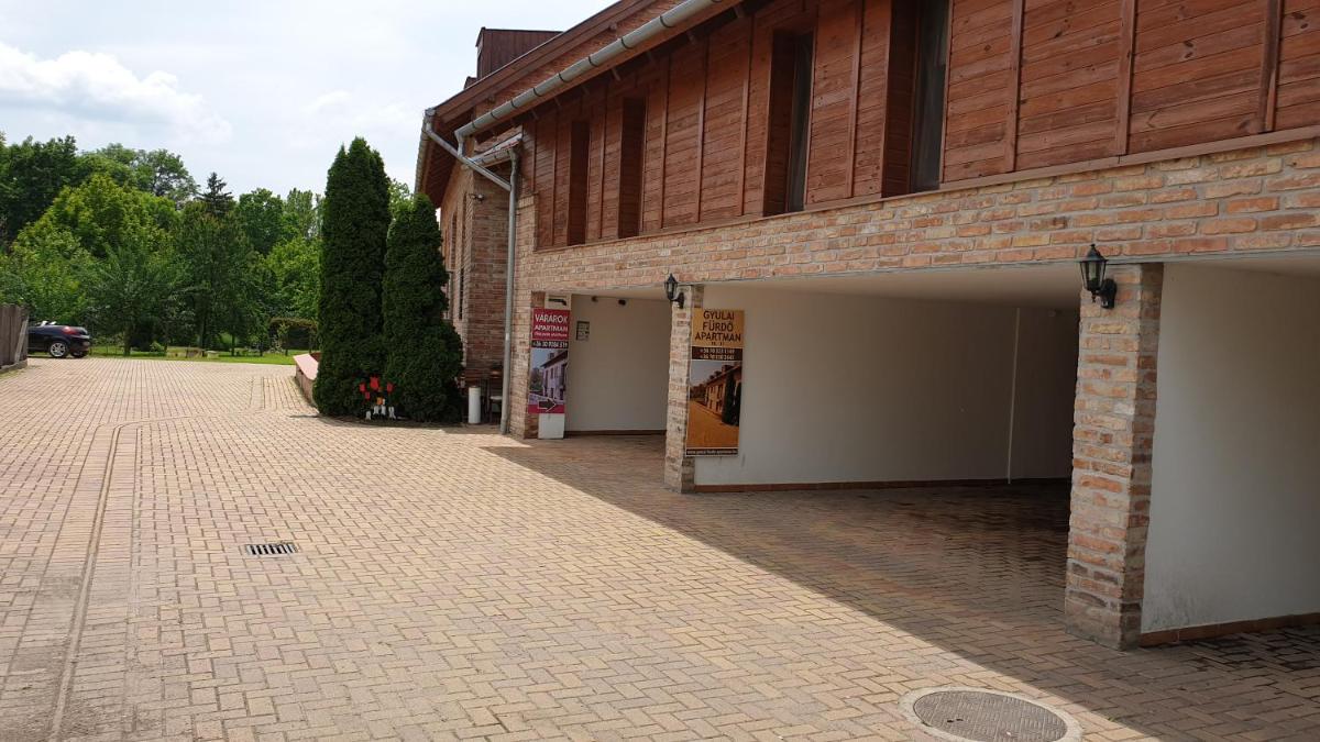 Gyulai-fürdő-apartman II. - Housity