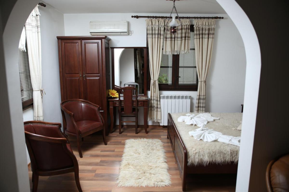 Oazis Guesthouse - Housity