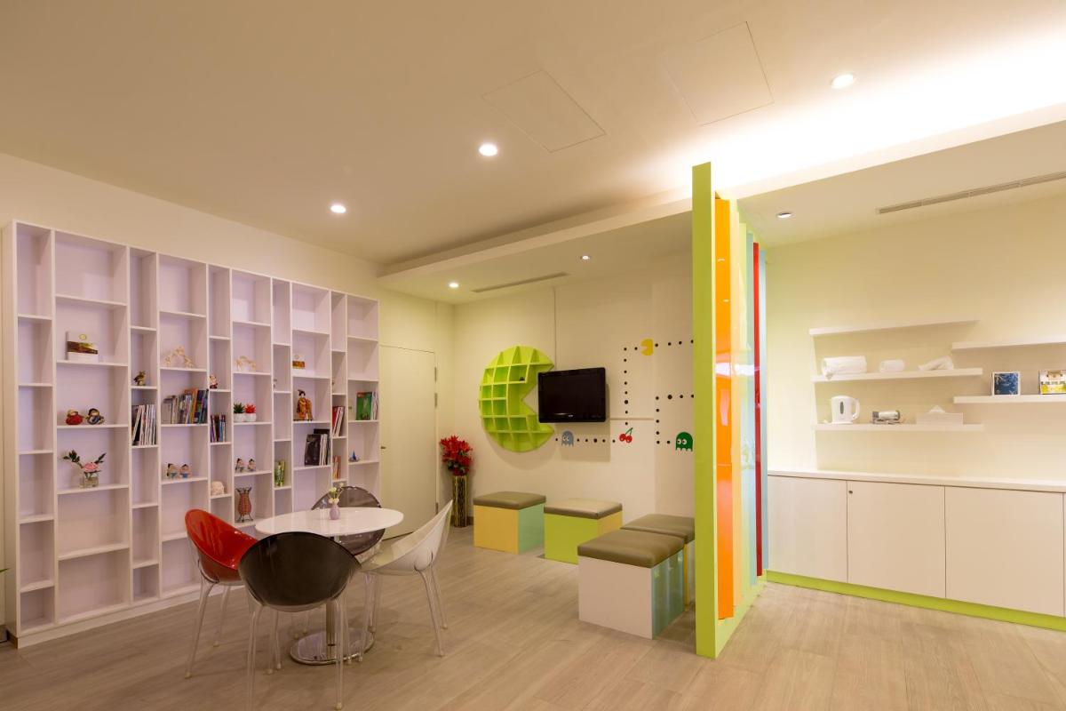 Crystal Inn Sun Moon Lake - Housity