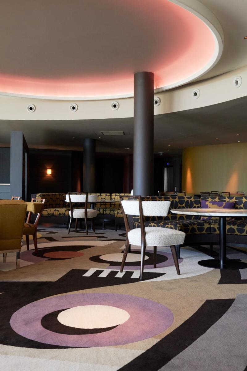 Coin salon dans l'établissement Hôtel Plage Palace & Spa