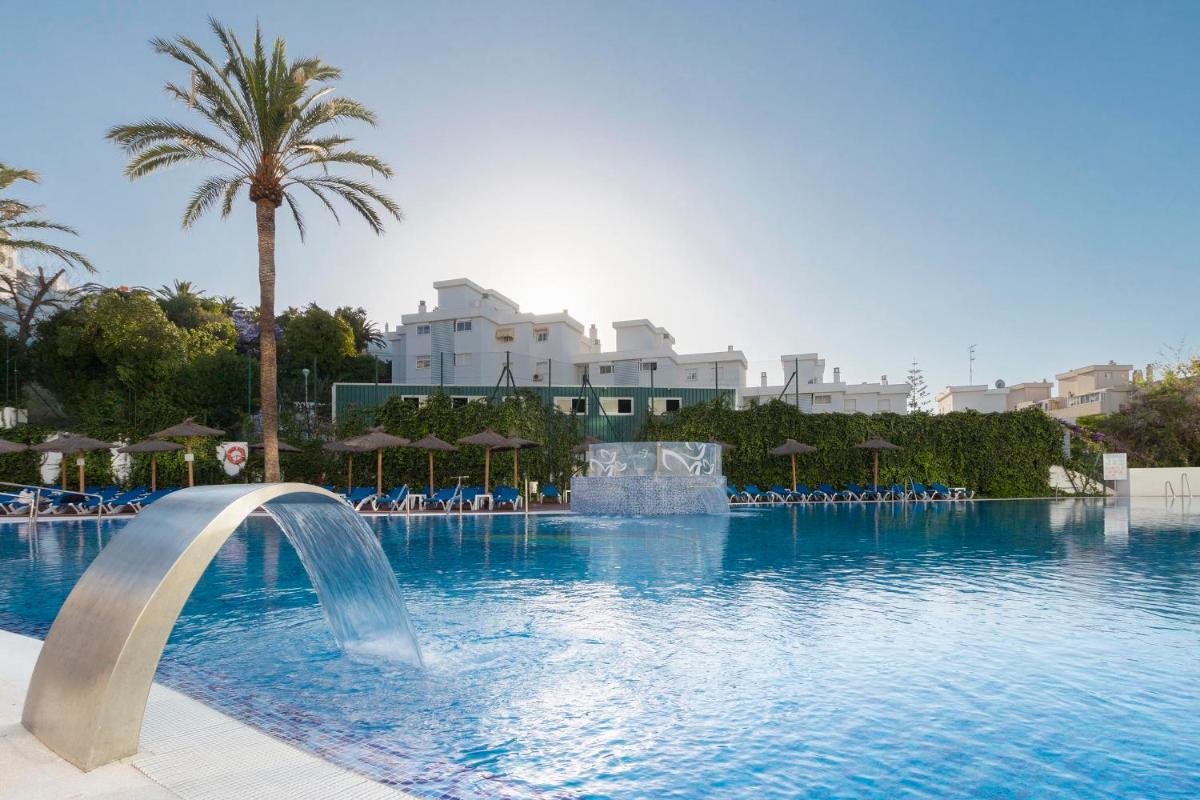 Hotel Palia Las Palomas - Housity