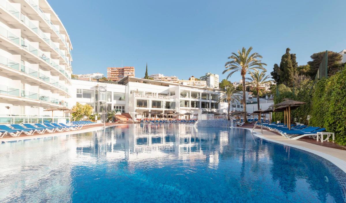 Hotel Palia Las Palomas - Housity