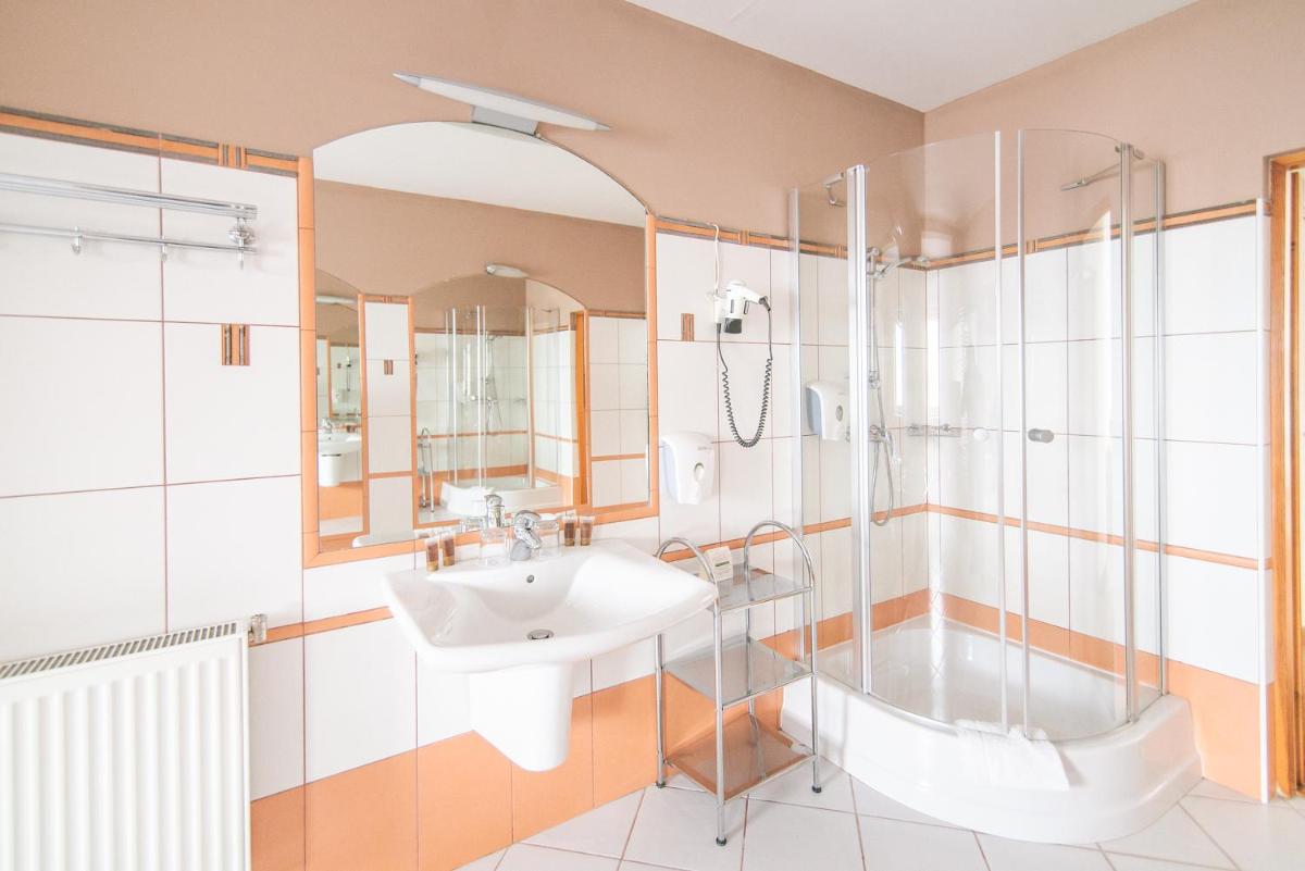 Hotel Forum - Housity