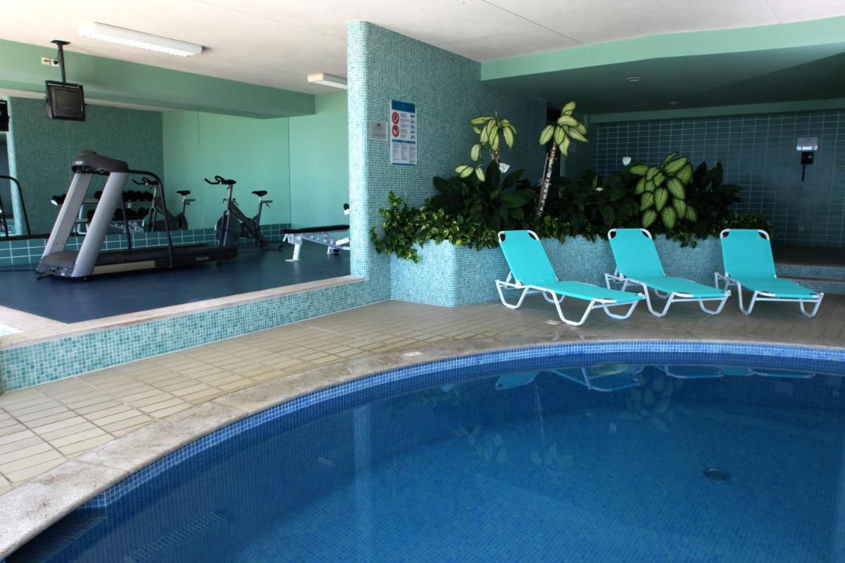 A piscina em ou perto de Madeira Regency Cliff - Adults Only