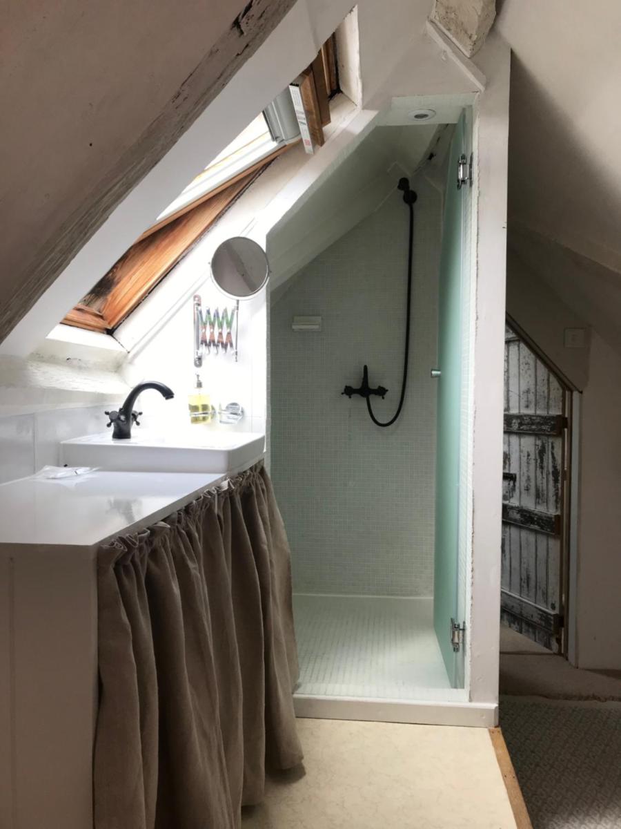 Radnor House - Housity