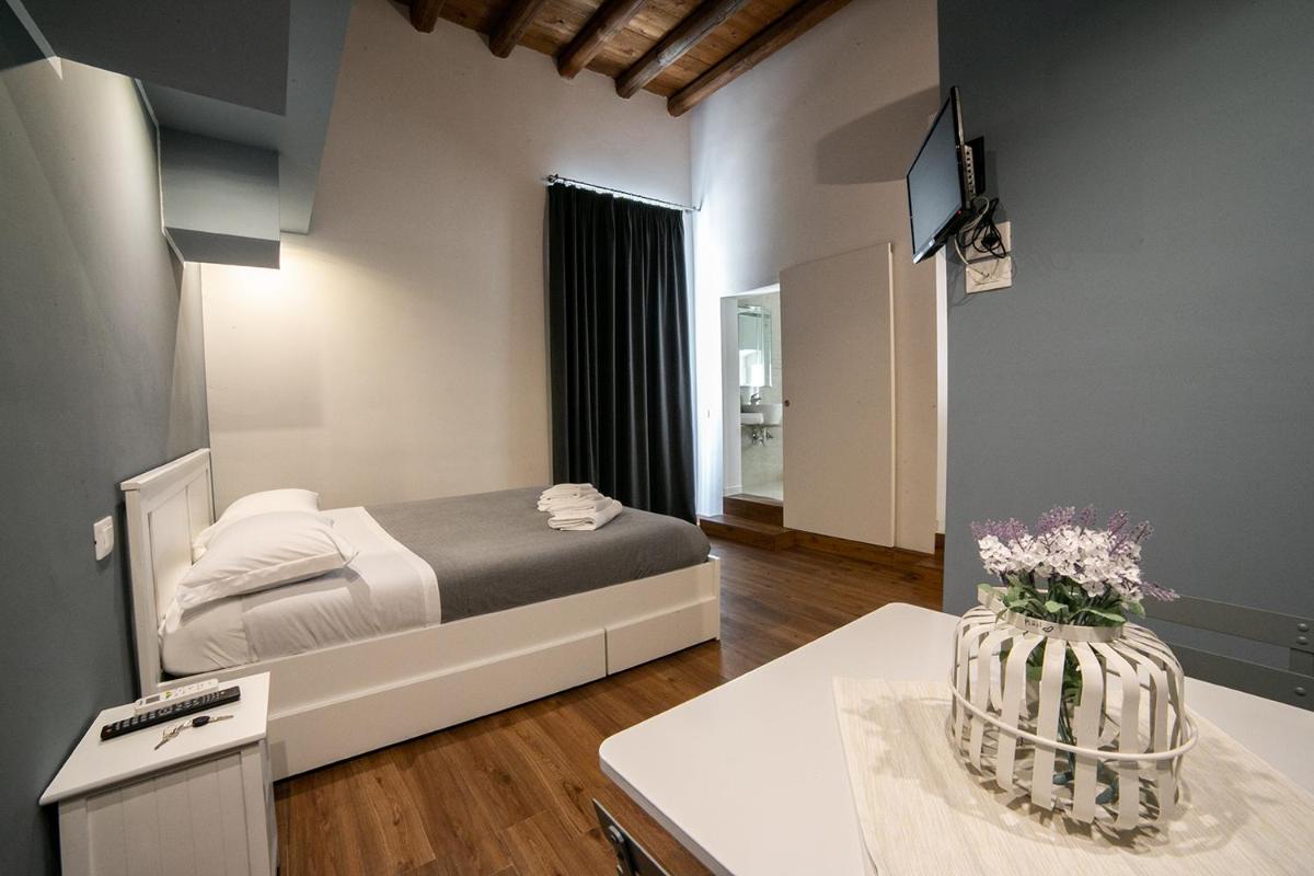 Sweet Suites Trani - Housity