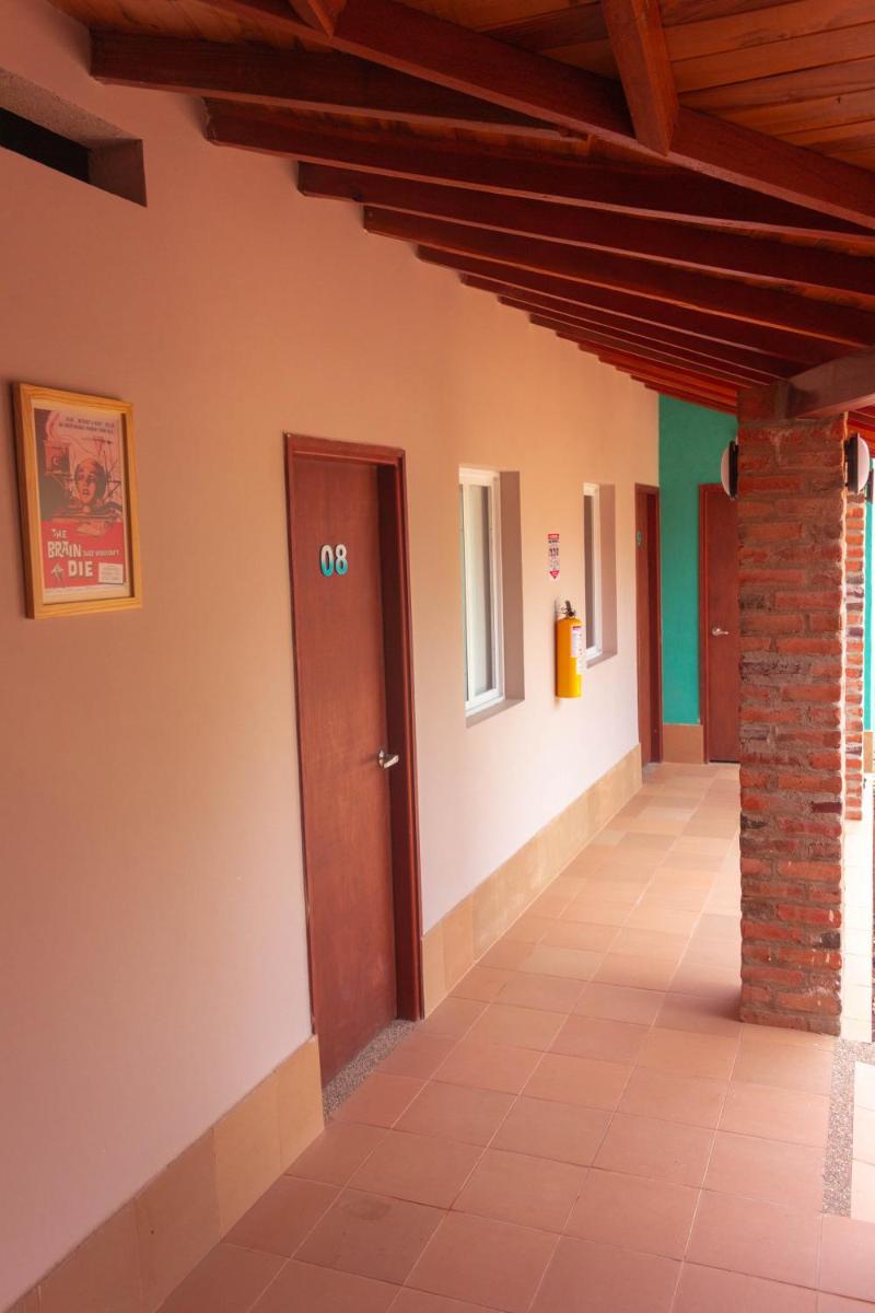 Hostal Aurora, Smith Lodging - Housity