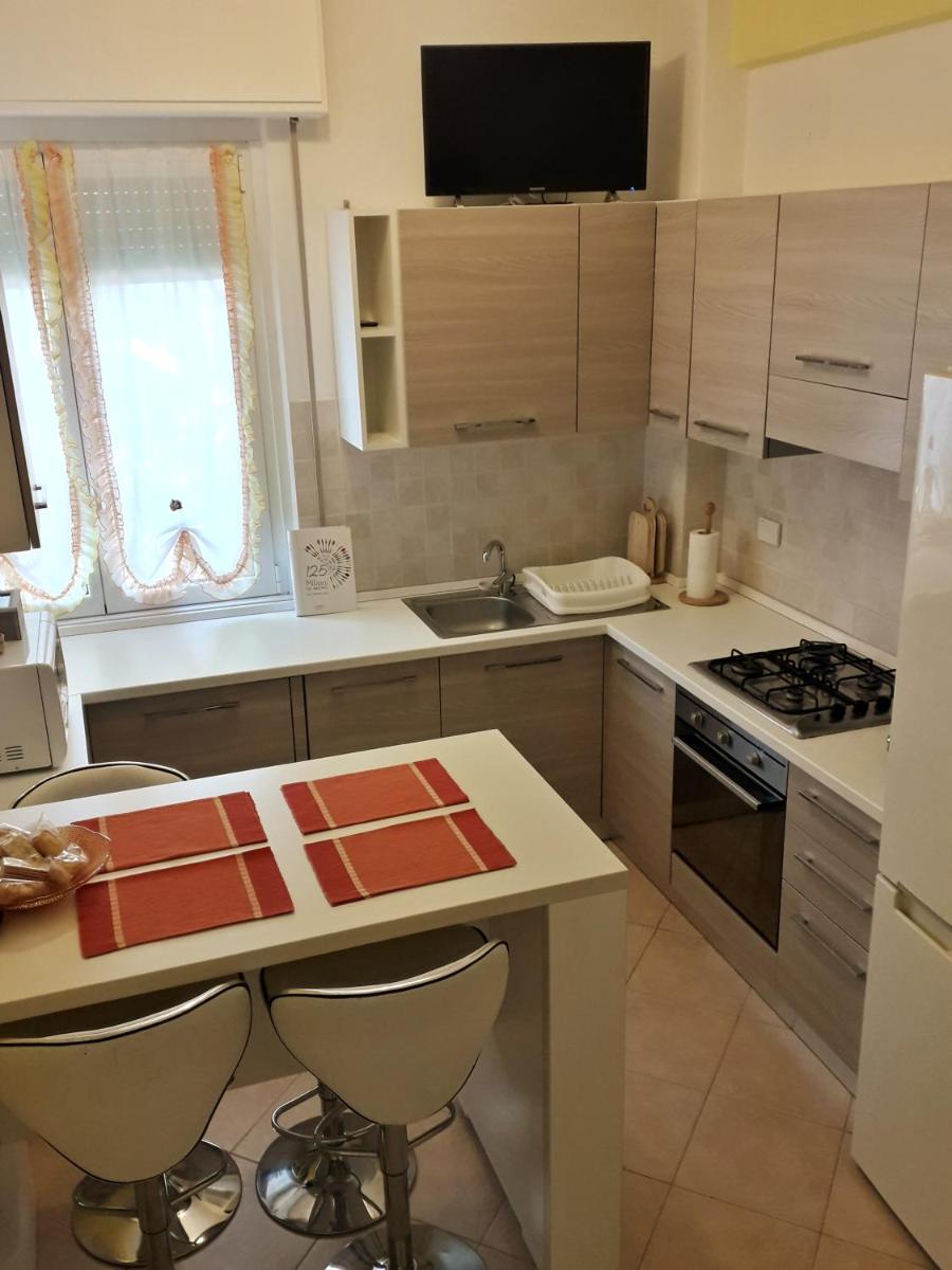 RAFFAELLO Beach Apartment - 50 m from the sea - WIFI - Housity