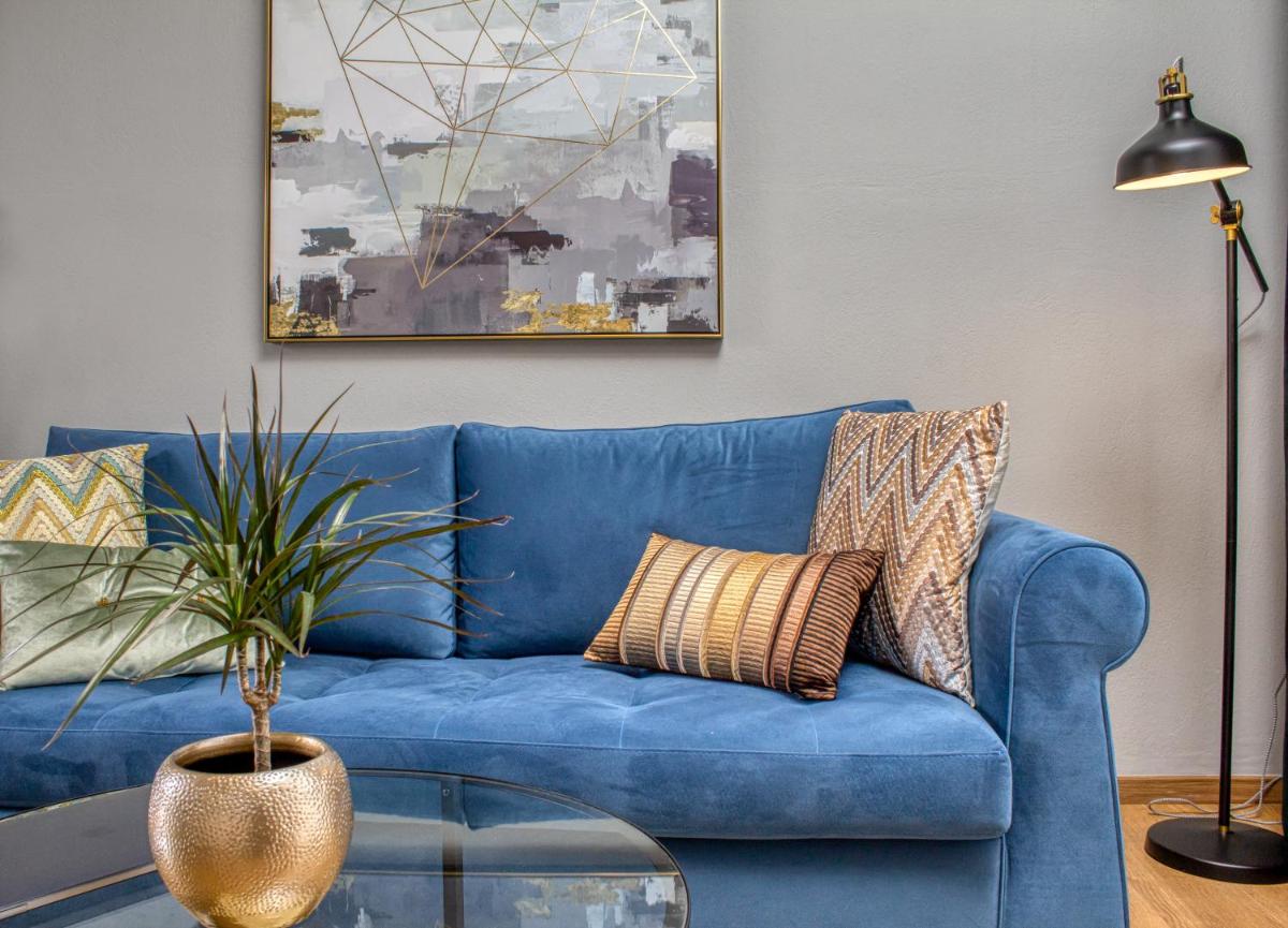 Luxury penthouse apartment near the city center - Housity