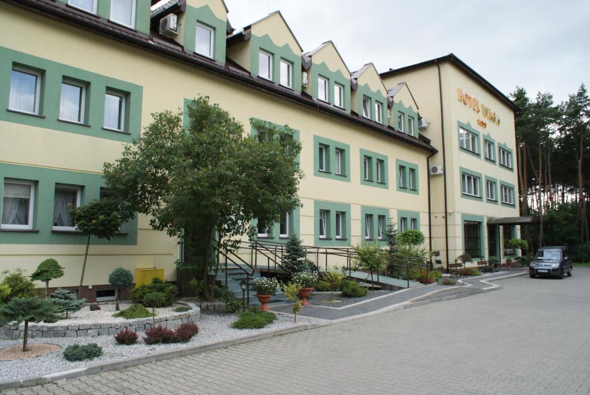 Hotel Wilga by Katowice Airport - Housity