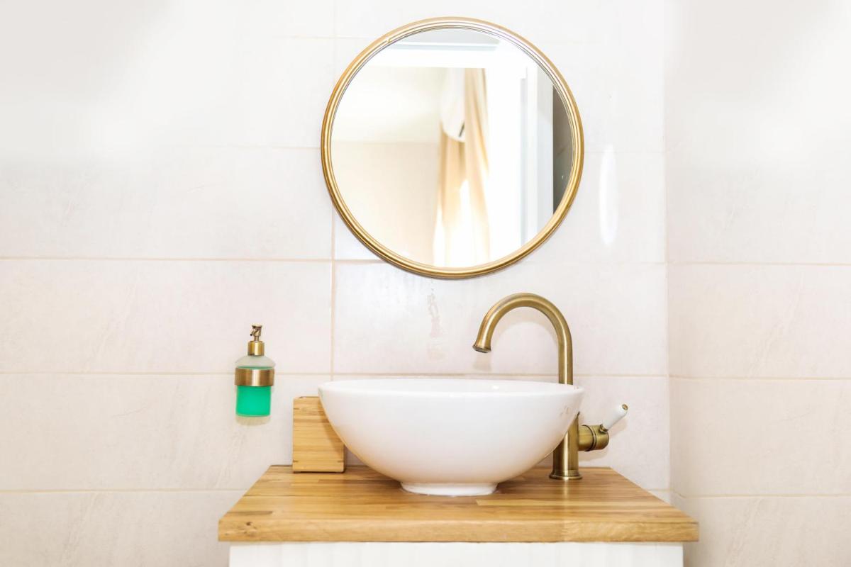 Gabriel Apartments - Design Suite in JEM City Center - Housity