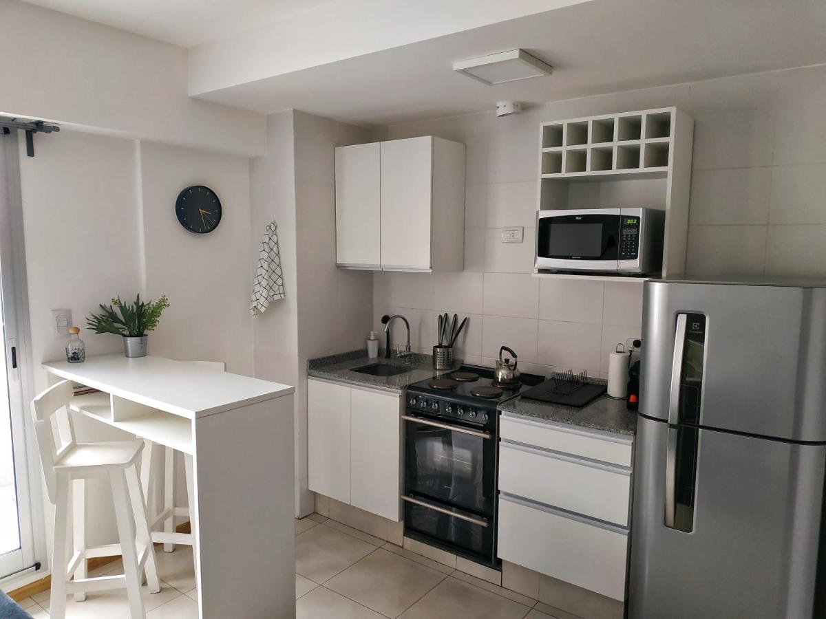 Bright & Cozy Apart near City Center, Caballito - Housity
